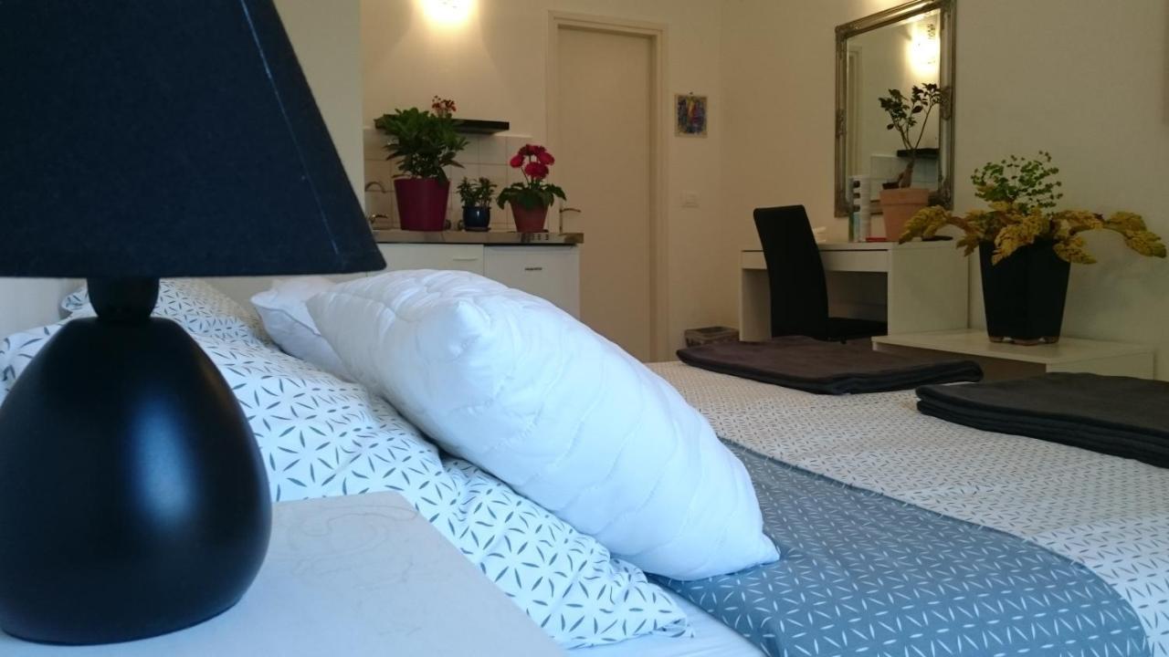 Guest House Korado روفينج المظهر الخارجي الصورة